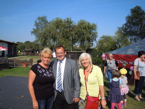 Ines Kuhn mit Jörg Vogelsänger und Marianne Hitzges